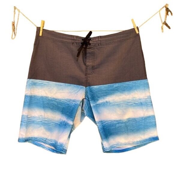 Hang Ten Board Blue Water White Grey Swim Trunks Shorts Size 38 - Picture 1 of 15